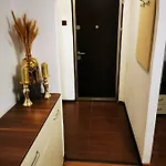 Inchiriez Garsoniera In Regim Hotelier Berceni-sun Plaza * Bukarest