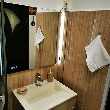 Inchiriez Garsoniera In Regim Hotelier Berceni-sun Plaza Appartamento Bucarest