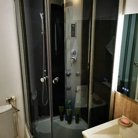 Lejlighed Inchiriez Garsoniera In Regim Hotelier Berceni-sun Plaza *
