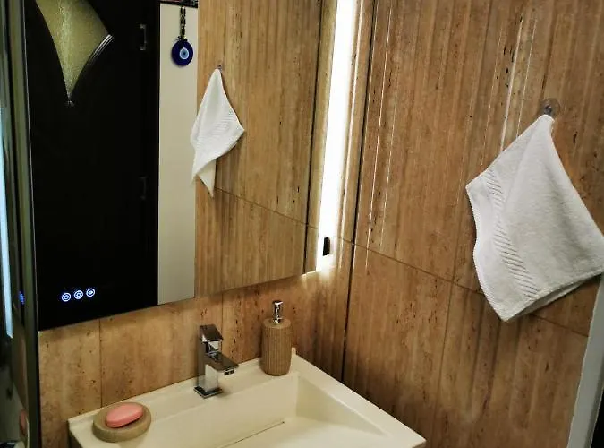 Inchiriez Garsoniera In Regim Hotelier Berceni-sun Plaza Apartman Bukarest